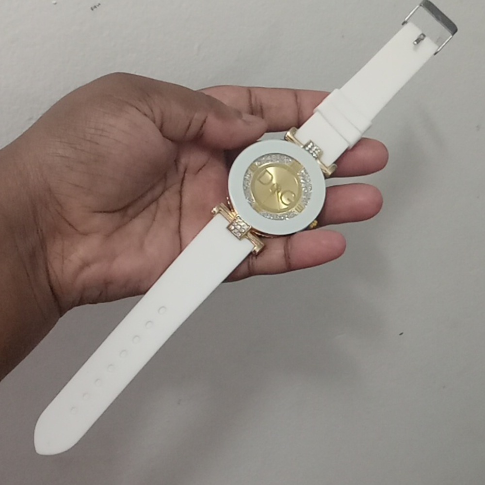 Watch - Picture 2 of 2